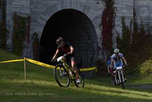 FOTOSTRECKE RADSPORT - DER MTB RACE AM VIADUKT VON JEZERNÍCE 15.10.2016