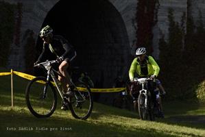 FOTOSTRECKE RADSPORT - DER MTB RACE AM VIADUKT VON JEZERNÍCE 15.10.2016