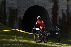 FOTOSTRECKE RADSPORT - DER MTB RACE AM VIADUKT VON JEZERNÍCE 15.10.2016