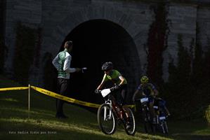 FOTOSTRECKE RADSPORT - DER MTB RACE AM VIADUKT VON JEZERNÍCE 15.10.2016