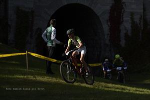 FOTOSTRECKE RADSPORT - DER MTB RACE AM VIADUKT VON JEZERNÍCE 15.10.2016