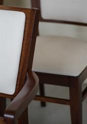 Sessel mit Armlehnen ARISU P AL SRP, Standard Holzbeize Farbe 3/4, wasserabweisender Stoff, feine Struktur Verona 04, tschechischer Möbelhersteller Sádlík